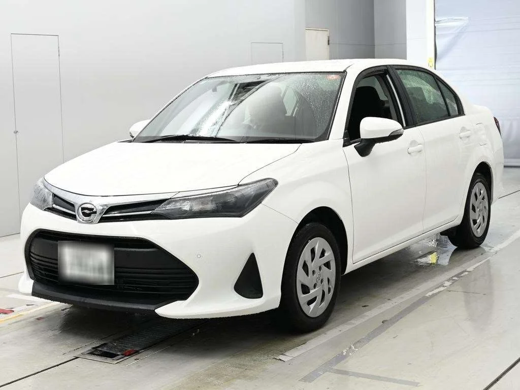 Toyota Corolla Axio NRE161 2025